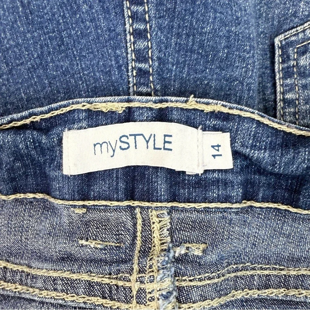 Mystyle shorts Jean stripes side Dark Blue Denim Shorts with Red Side Stripe
